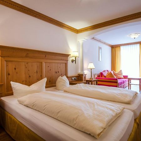 Hotel Central Герлос Екстериор снимка